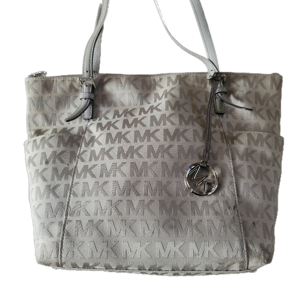Michael Kors Handbag Gray Jet Set Tote Zip Close - Picture 2 of 6